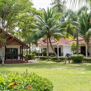 Matcha Lanta Hotel